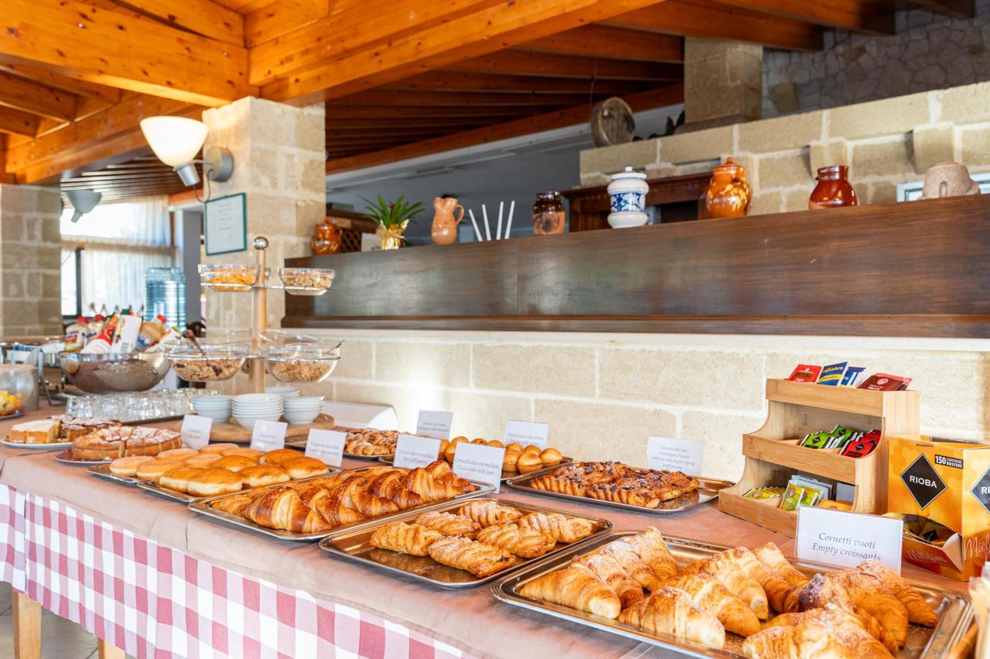 Hotel Masseria Le Pajare Presicce Εξωτερικό φωτογραφία